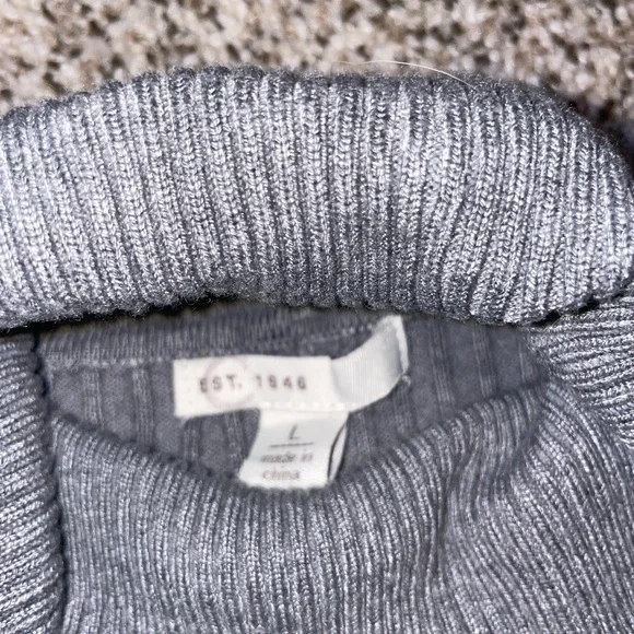 Tank Top - Picture 4 of 4